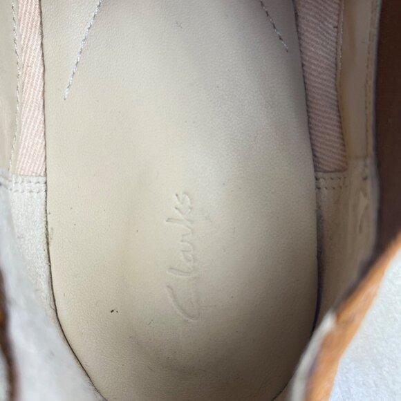 Clark’s Women’s Tan Suede Edenvale Page Slip-On Ankle Boots Size 9M - Picture 8 of 9